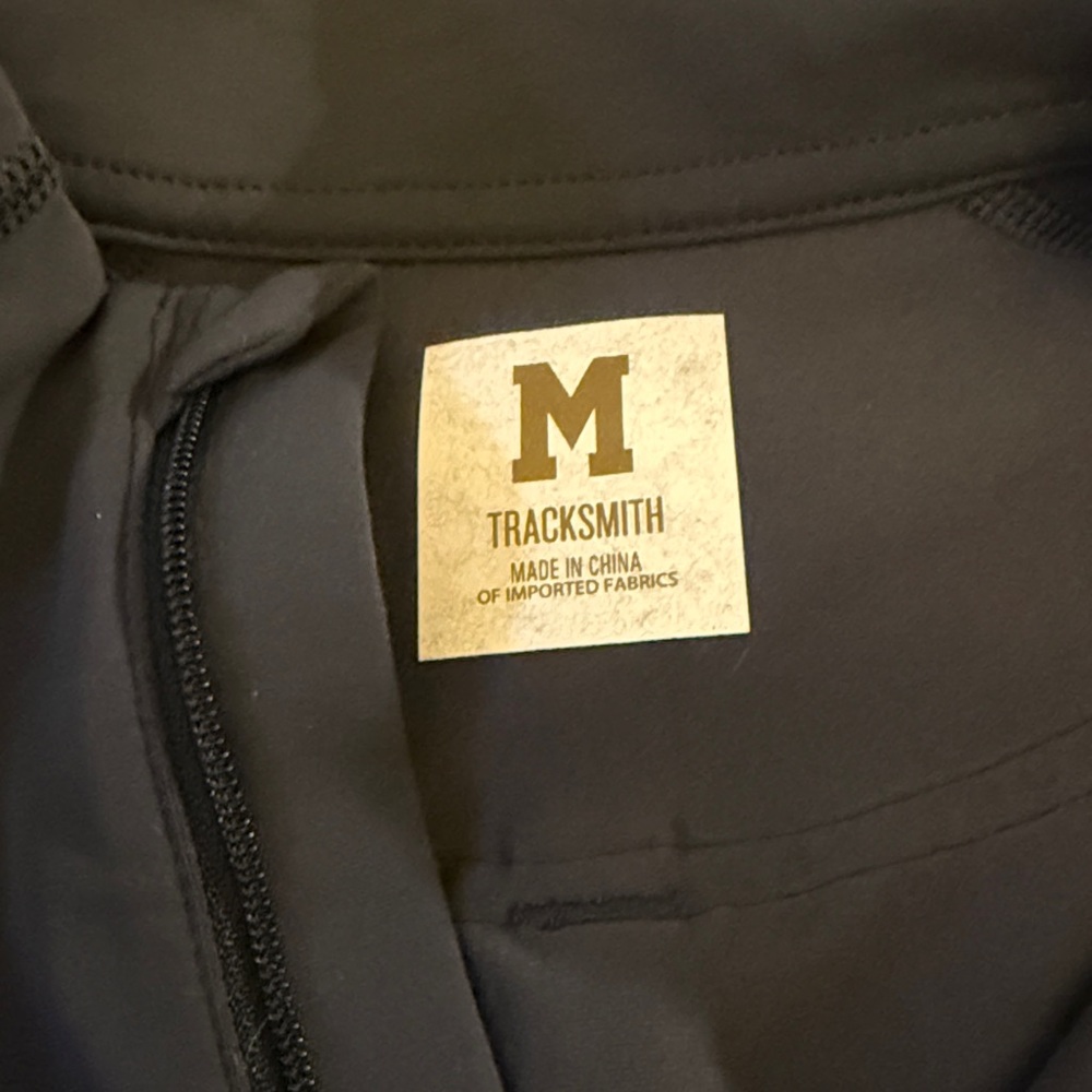 Tracksmith Womens Charcoal Half-Zip Lightweight Pullover size M - Picture 3 of 11
